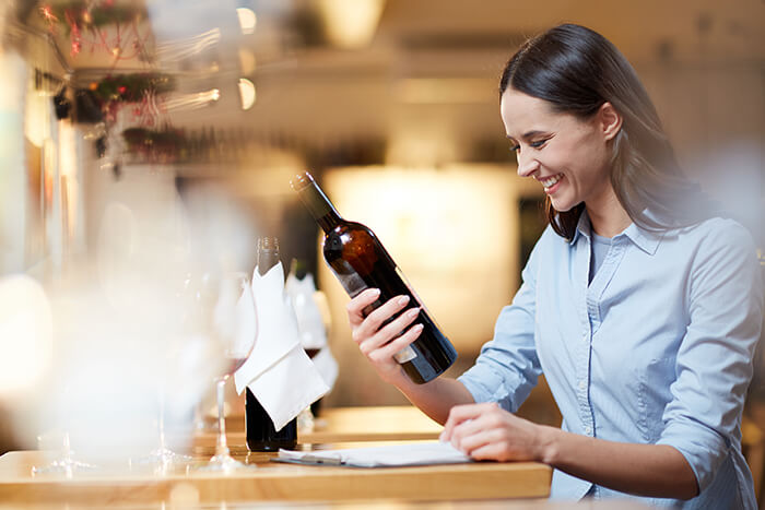 víno s vlastnou potlačou