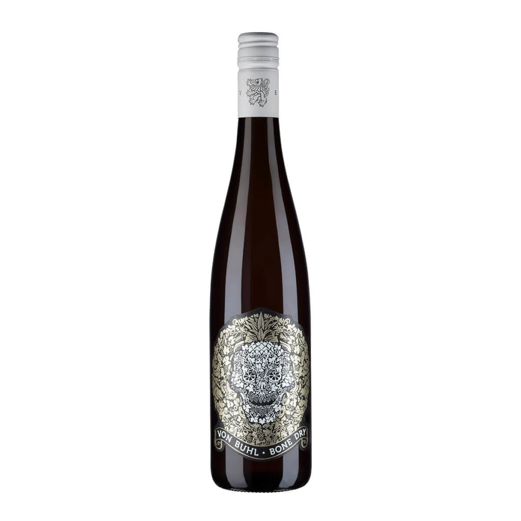 Буле буле вино. Von Buhl Bone Dry Riesling. Bone Dry Riesling вино. Dry Bone Рислинг. 2020 Riesling Bone Dry von Buhl (Germany,Pfalz).