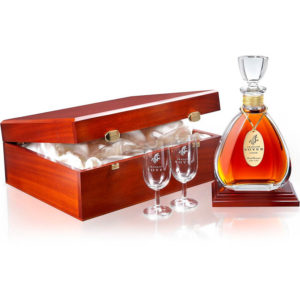 Francois Voyer Hors d Age 0,7l 43% GB + 2 poháre