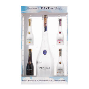 Pravda Vodka Gift Set 0,7l + 4 x 0,05l 39,44% GB