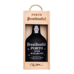 Porto Presidential 40-ročné v dreve